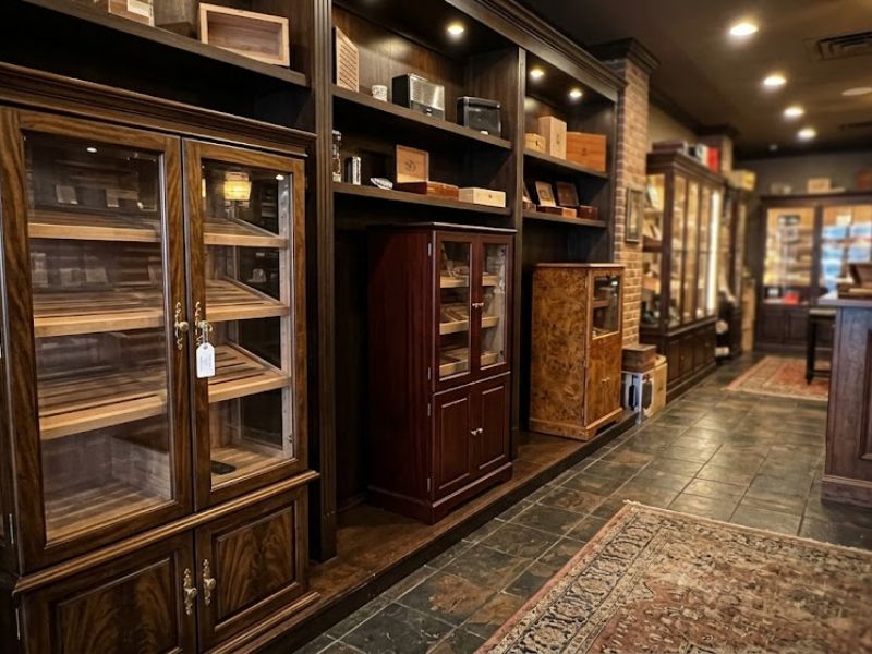 Where to Buy a Commercial Cigar Humidor: The B2B Guide for Shop Owners