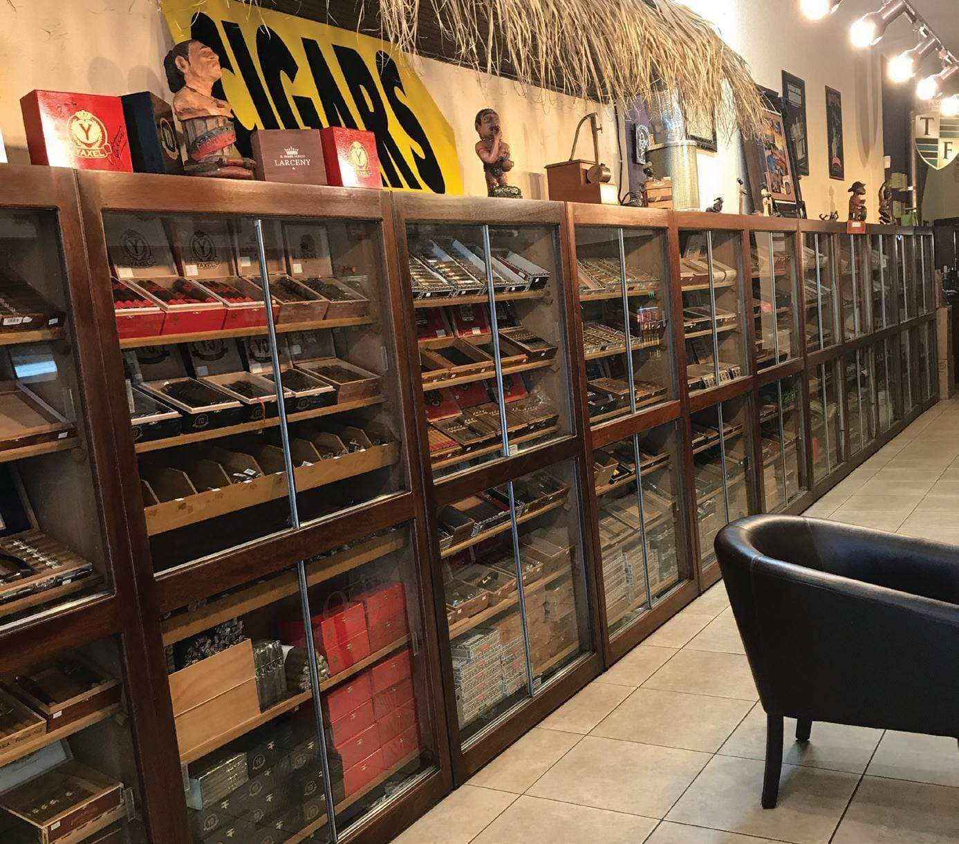 Elegant Bar HUMIDOR Model 3 All Glass Cigar Humidor Display Cabinet, one of the best humidor cabinets