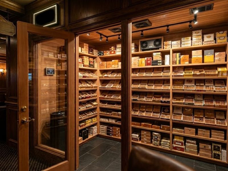 A walk in humidor