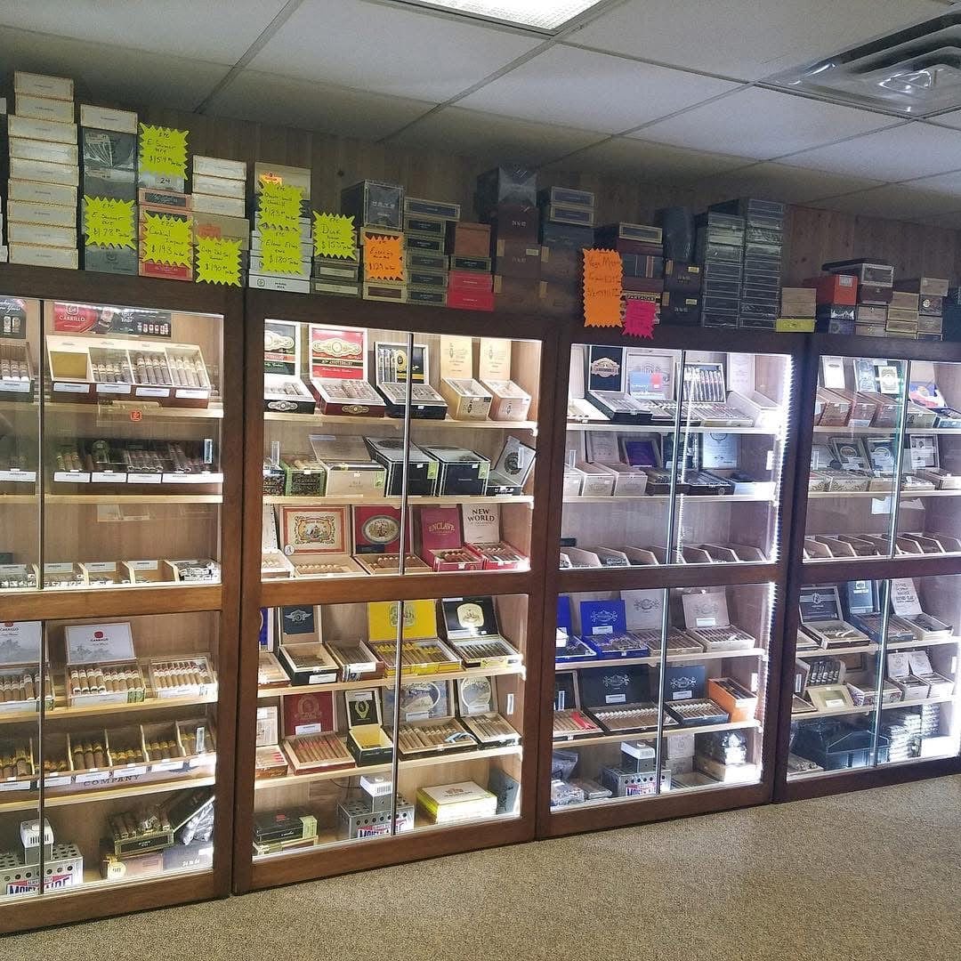 Elegant Bar HUMIDOR Model 3 Elegant Commercial Display Cigar Humidor