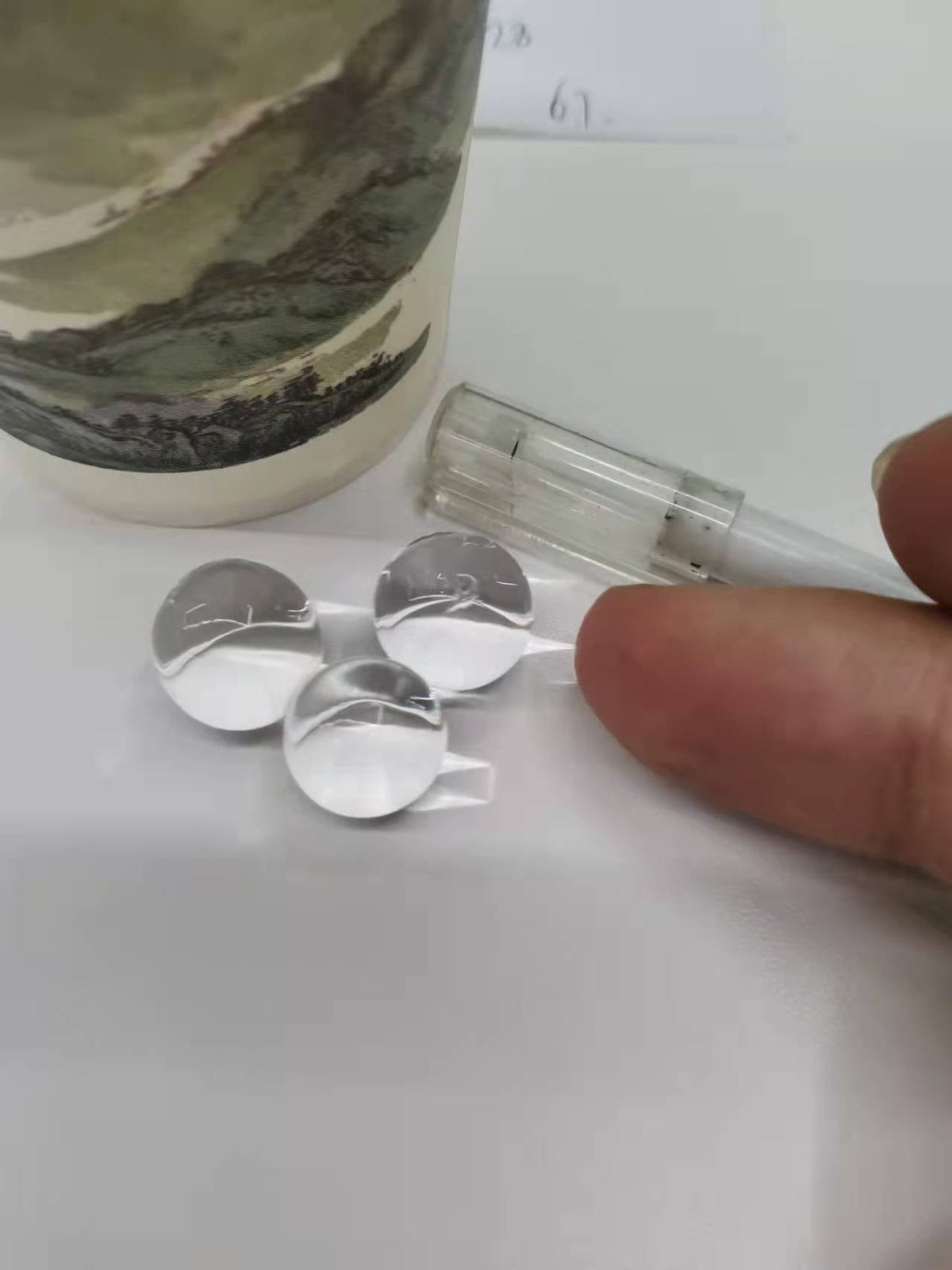 Your Elegant Bar Cigar Humidifier for small humidors EB-200