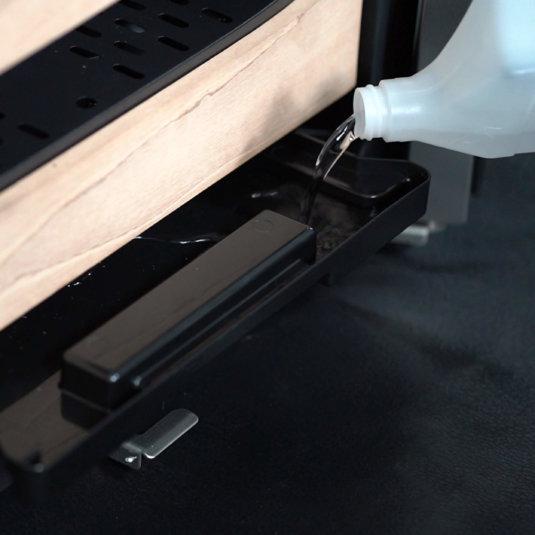 Whynter HUMIDOR Whynter Cigar Cooler Humidor 4.2 cu. ft. | 400 Cigars