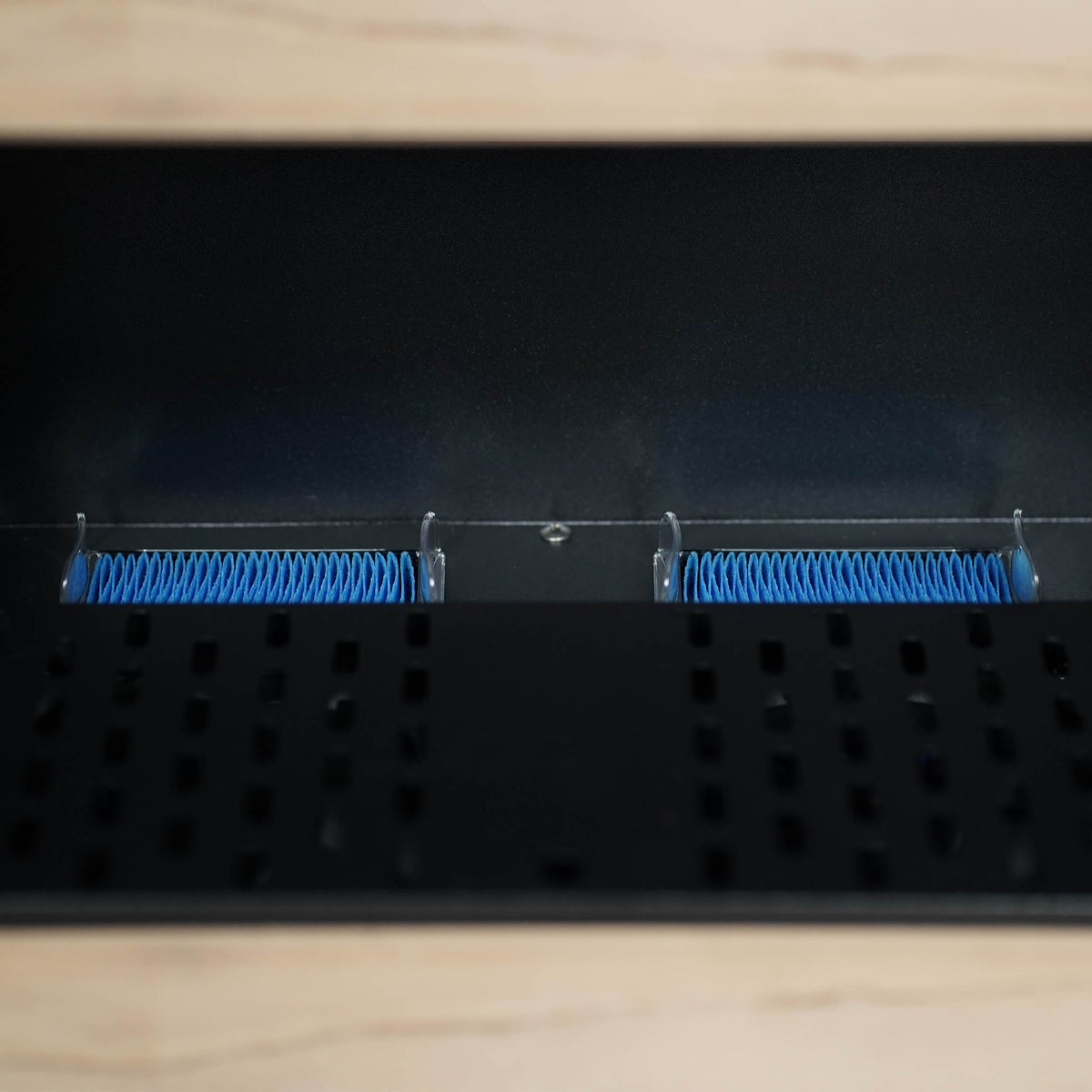 Whynter HUMIDOR Whynter Cigar Cooler Humidor 4.2 cu. ft. | 400 Cigars